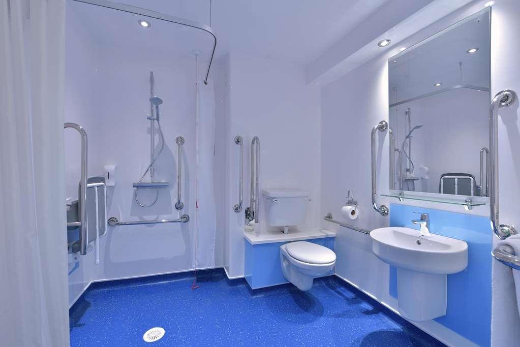 Travelodge Caerphilly Phòng bức ảnh